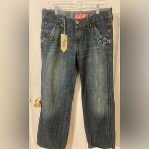 NWT Comfort Denim Women’s Jeans. Size 14